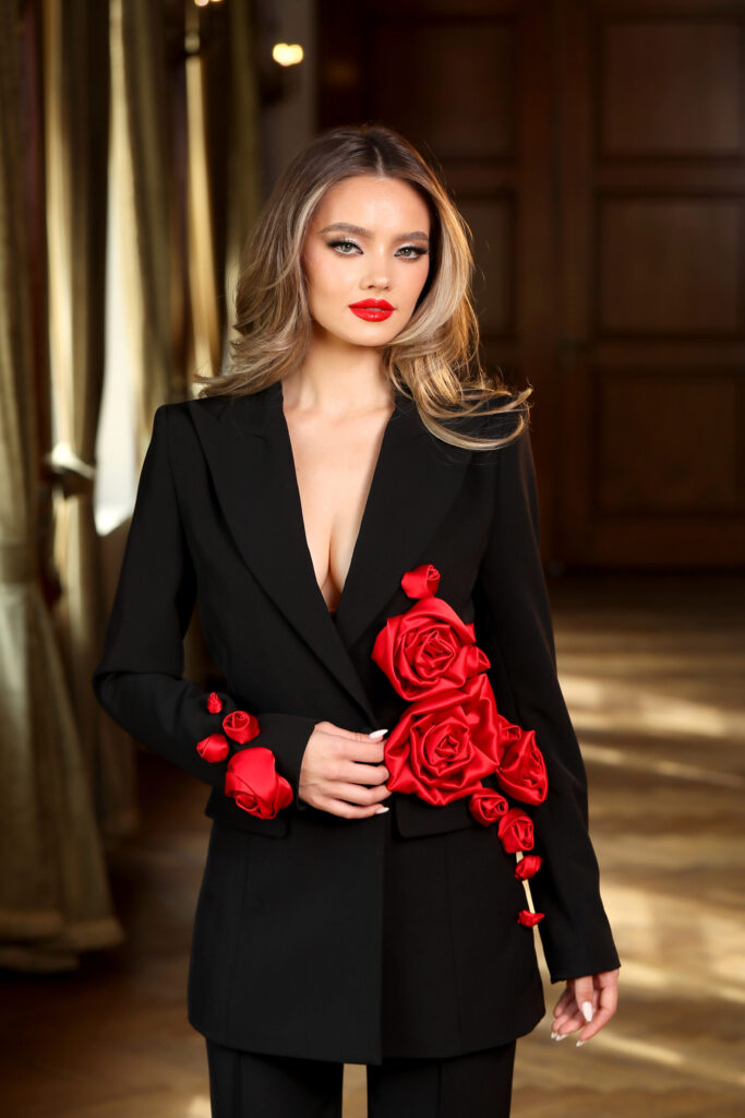 Noir Rose Suit