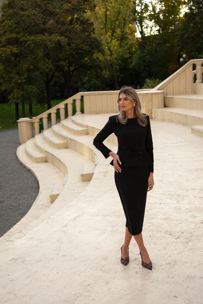 Paris Black Top