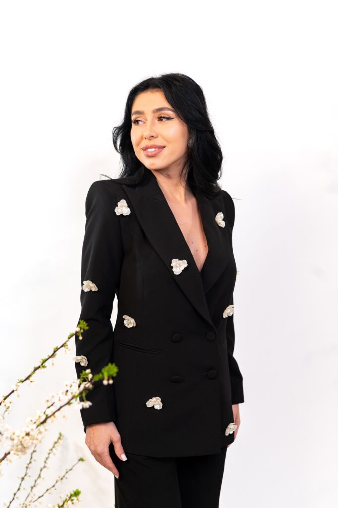 Bloom Suit